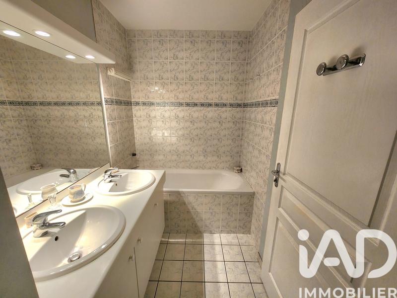 Appartement - 94 m² - 5 pièces