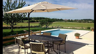 Maison - 347 m² - 11 pièces