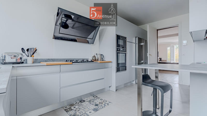 Appartement - 124 m² - 4 pièces