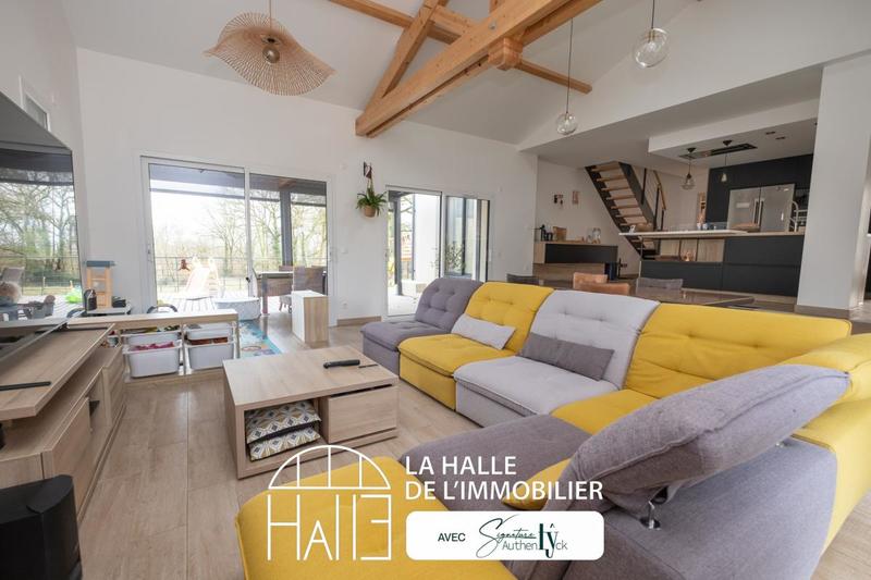 Pavillon - 158 m² - 5 pièces