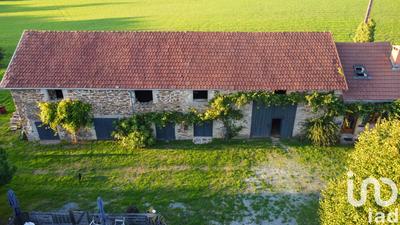 Maison - 140 m² - 5 pièces