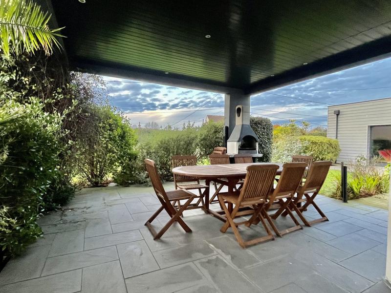 Maison - 363 m² - 9 pièces