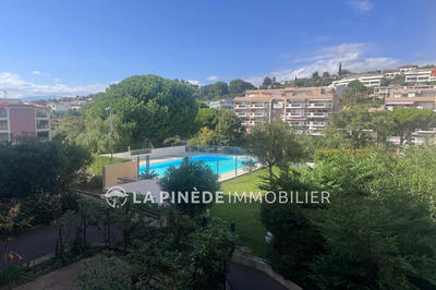 Appartement - 49 m² - 2 pièces