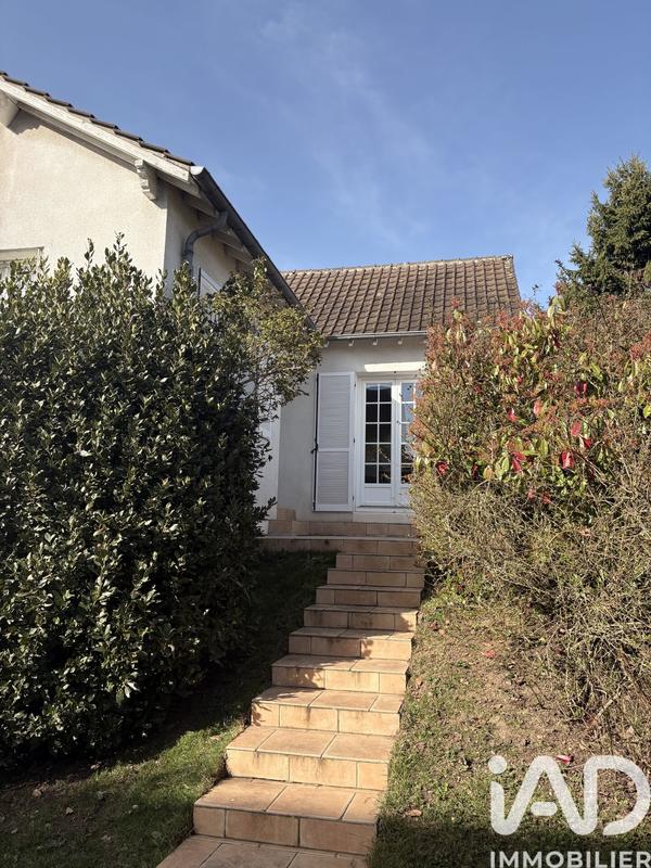 Maison - 137 m² - 5 pièces