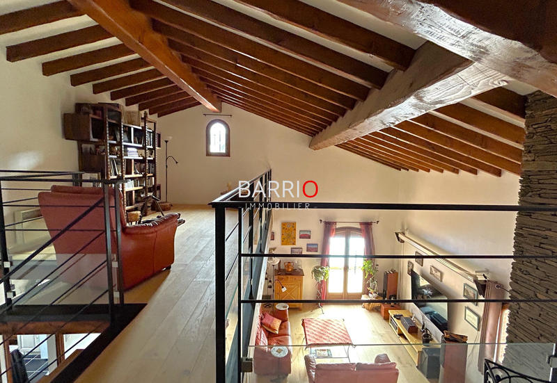 Villa - 226 m² - 8 pièces