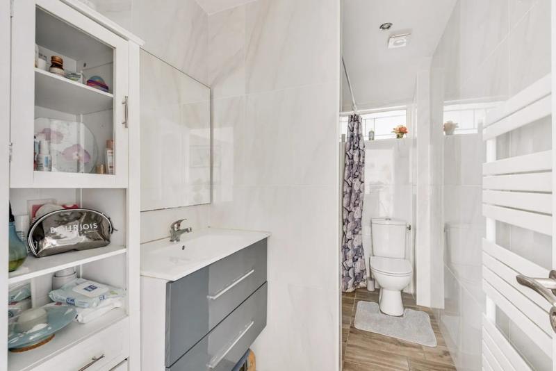 Maison - 172 m² - 9 pièces