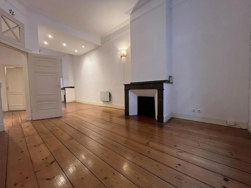 Appartement - 88 m² - 3 pièces