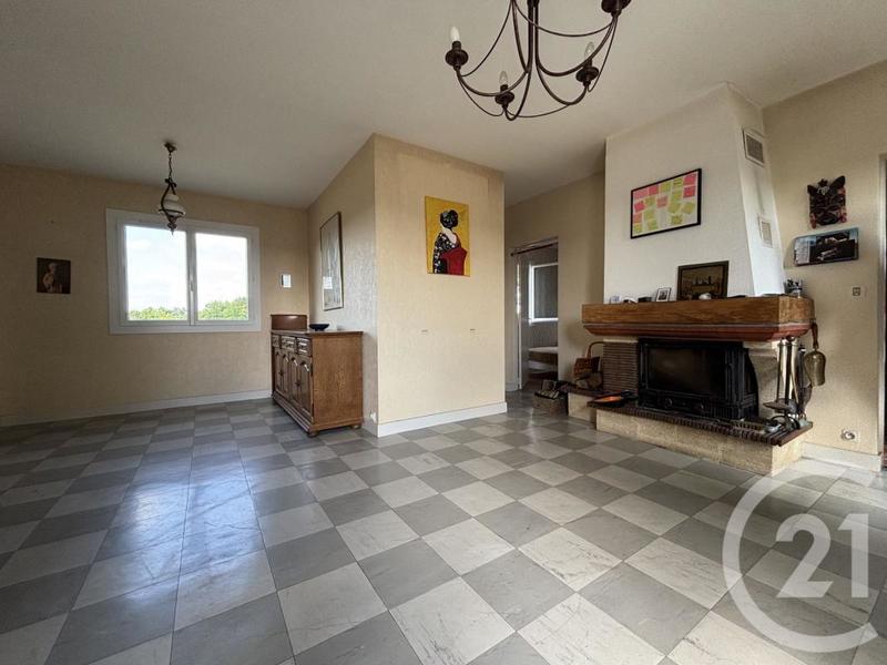 Maison de village - 121 m² - 6 pièces