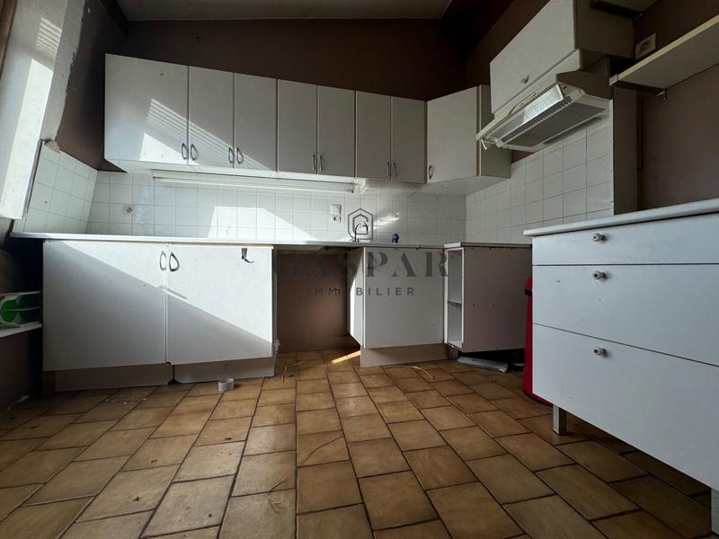 Appartement - 140 m² - 4 pièces