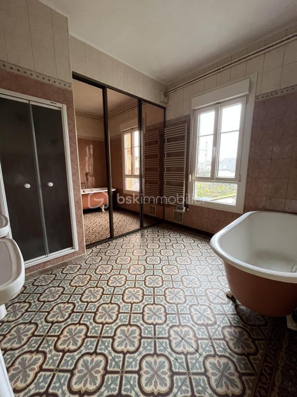 Maison - 155 m² - 7 pièces