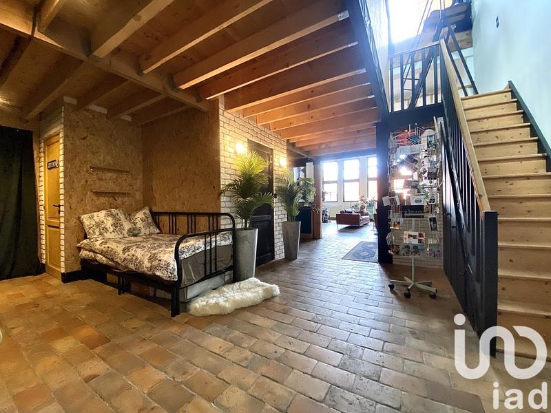 Appartement - 140 m² - 3 pièces