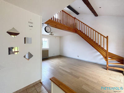 Maison - 84 m² - 4 pièces