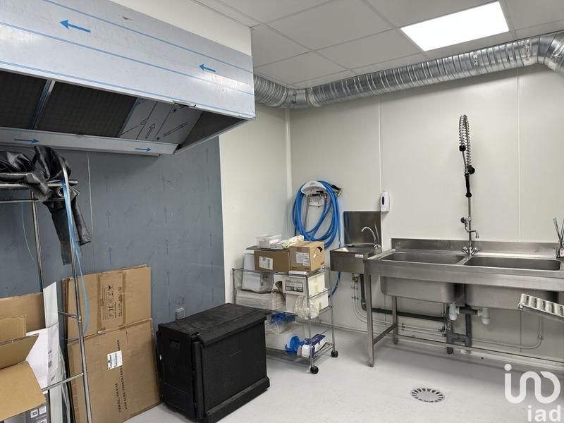 Local commercial - 163 m²