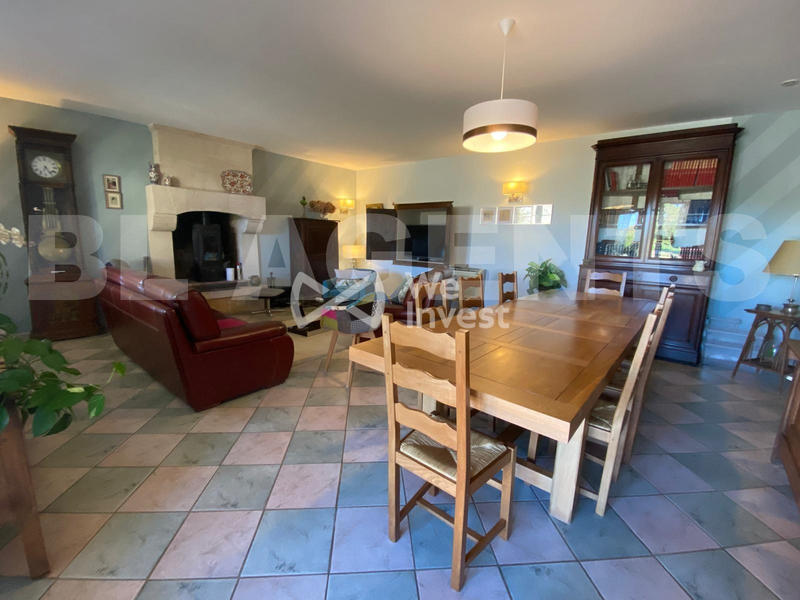 Maison - 172 m² - 6 pièces