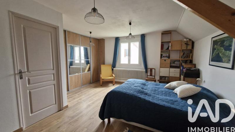 Maison - 152 m² - 6 pièces