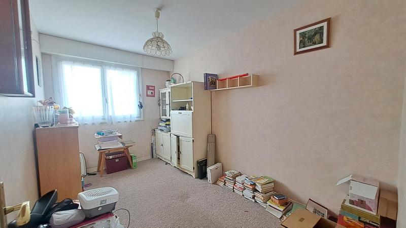 Appartement - 94 m² - 5 pièces