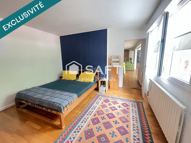 Maison - 157 m² - 9 pièces