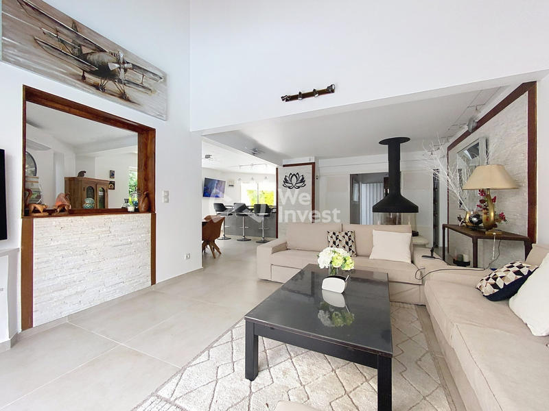 Maison - 175 m² - 5 pièces