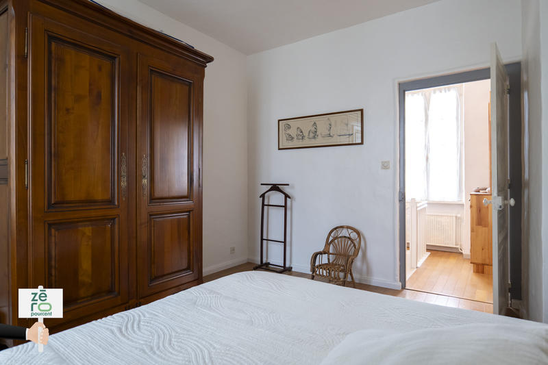 Maison - 143 m² - 7 pièces