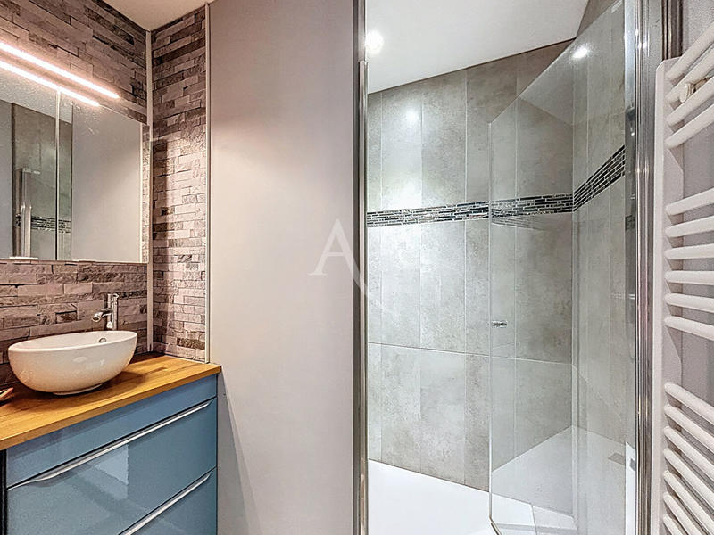 Maison - 87 m² - 5 pièces