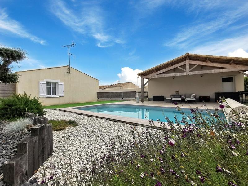 Maison - 142 m² - 6 pièces