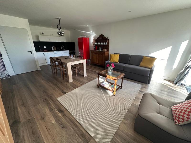 Maison - 214 m² - 5 pièces