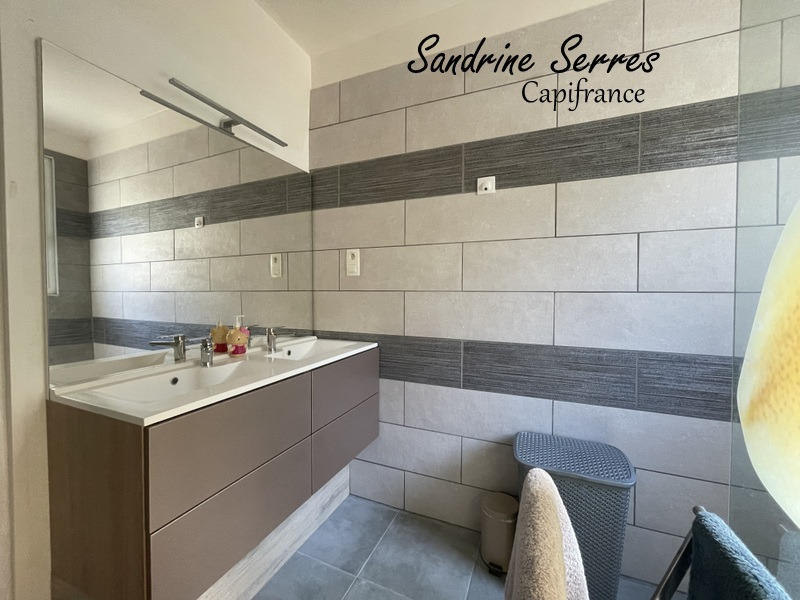 Maison - 136 m² - 5 pièces