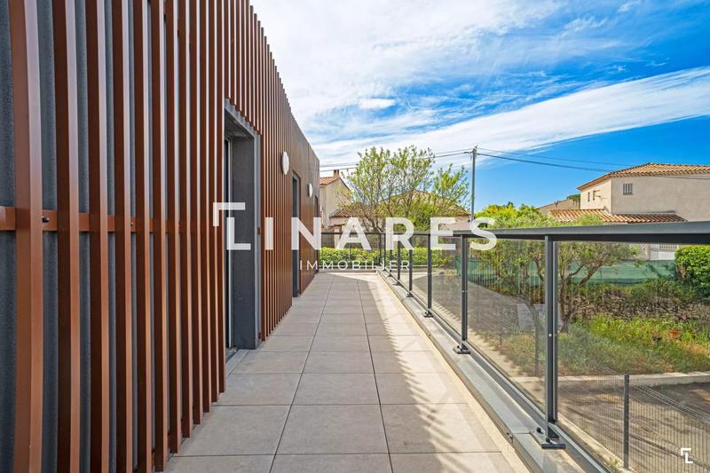 Bureau - 16 m² - 1 pièce