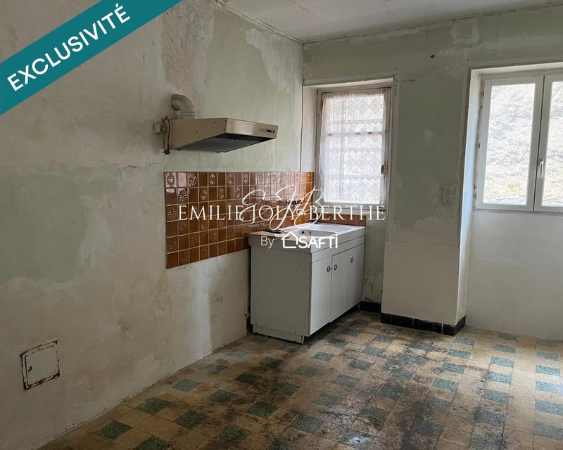 Maison de village - 60 m² - 5 pièces