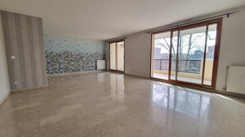 Appartement - 119 m² - 4 pièces