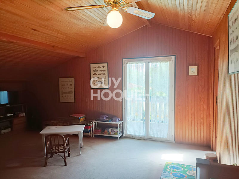 Maison - 170 m² - 6 pièces