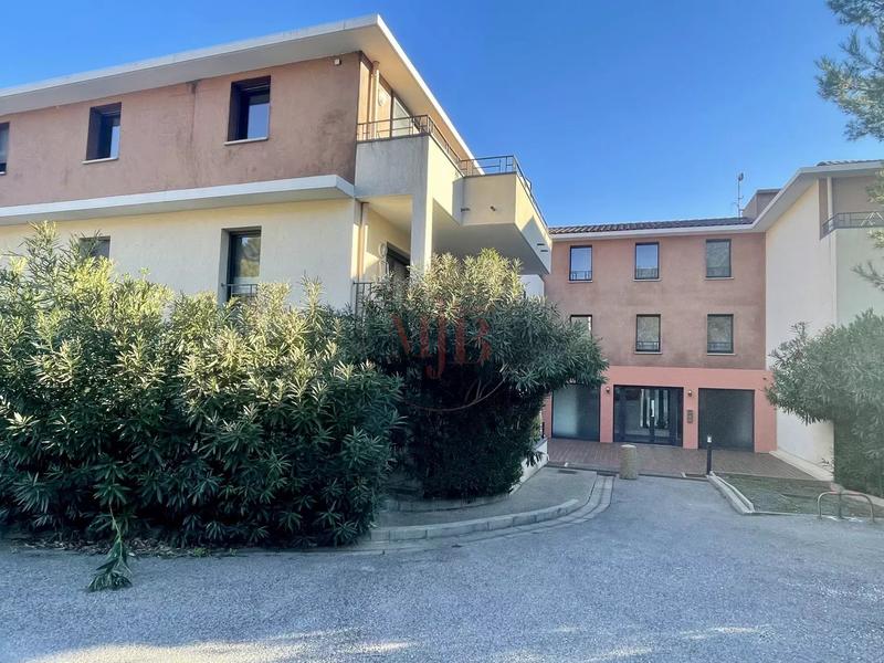 Appartement - 56 m² - 3 pièces