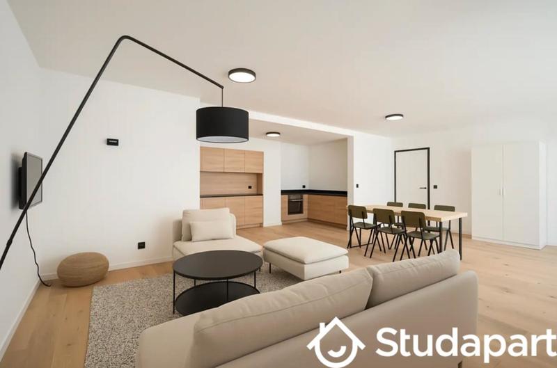 Maison - 12 m² - 1 pièce