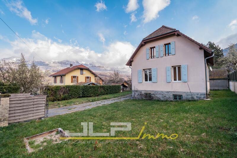 Maison - 91 m² - 4 pièces