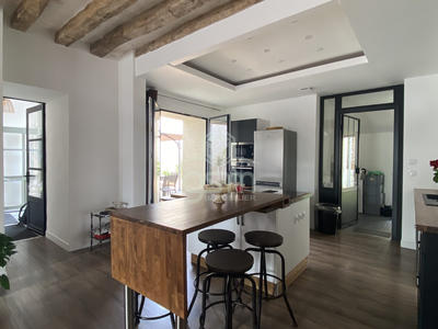 Maison ancienne - 213 m² - 9 pièces