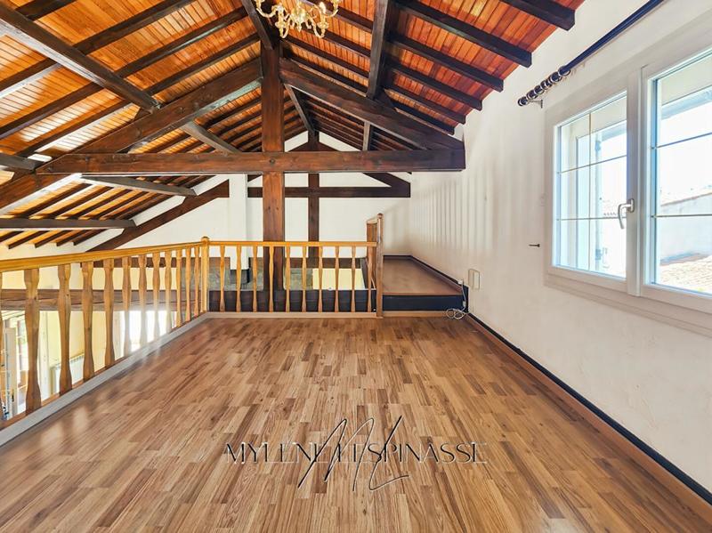 Maison - 168 m² - 4 pièces