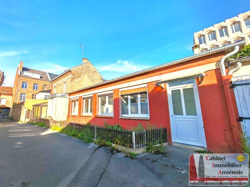 Immeuble - 160 m² - 7 pièces