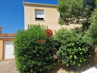 Maison - 88 m² - 4 pièces