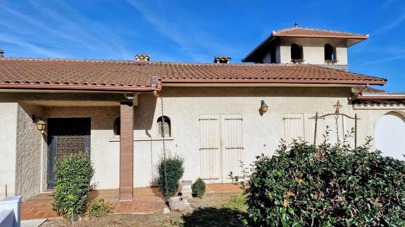 Maison - 231 m² - 5 pièces