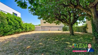 Terrain constructible - 359 m²