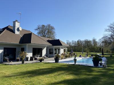 Maison contemporaine - 169 m² - 5 pièces