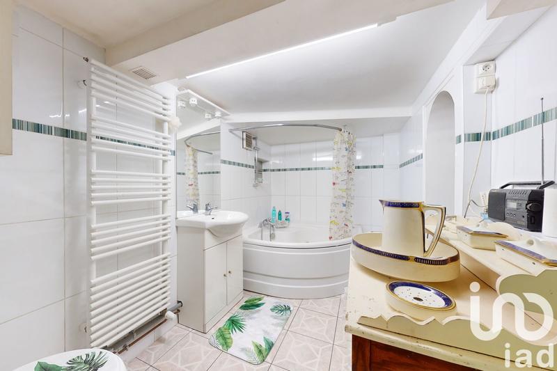 Maison - 140 m² - 7 pièces