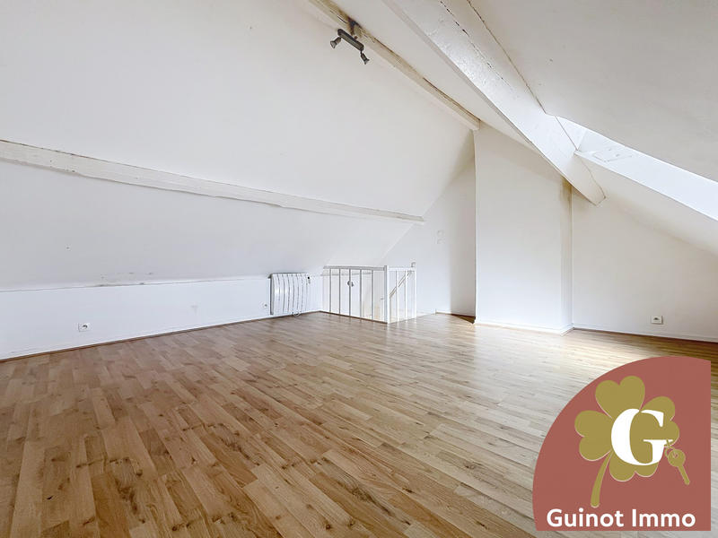 Maison - 65 m² - 5 pièces