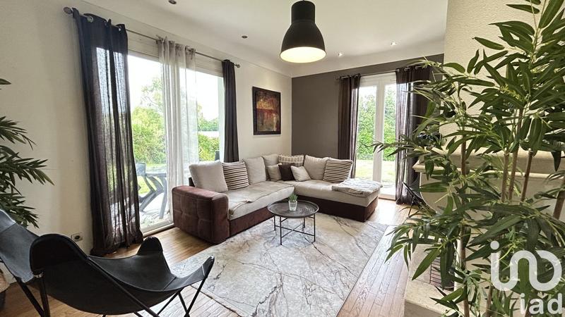 Maison - 187 m² - 5 pièces