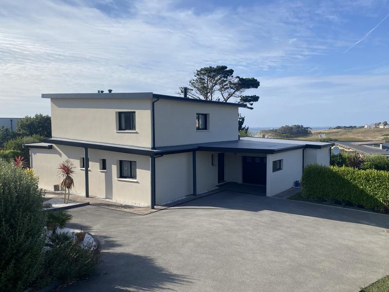 Maison - 199 m² - 7 pièces