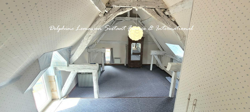 Maison - 260 m² - 8 pièces