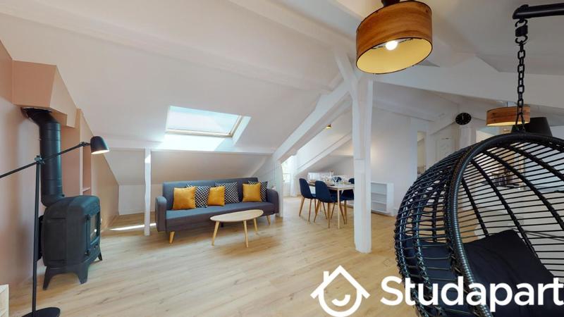 Chambre - 11 m² - 1 pièce