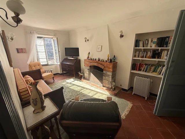 Maison de village - 88 m² - 6 pièces