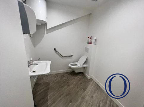 Local commercial - 95 m²