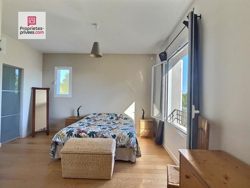 Villa - 168 m² - 6 pièces